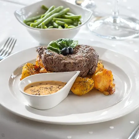 Ostrzyce Spa منتزه العطل 3*