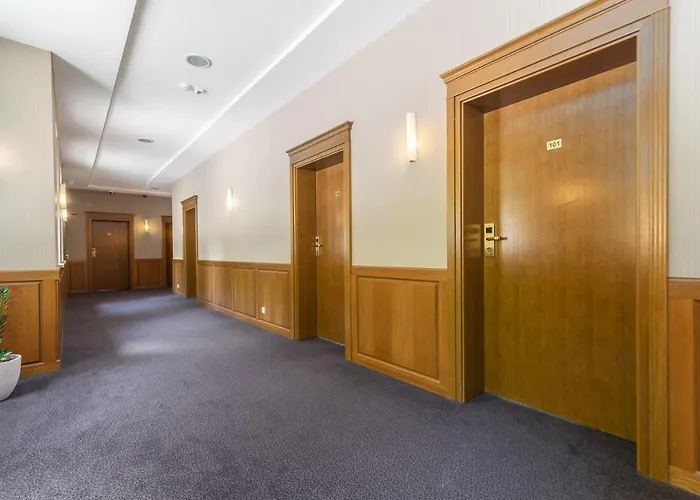 假日公园 Ostrzyce Spa 3*