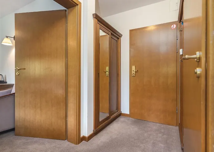 Ostrzyce Spa 假日公园